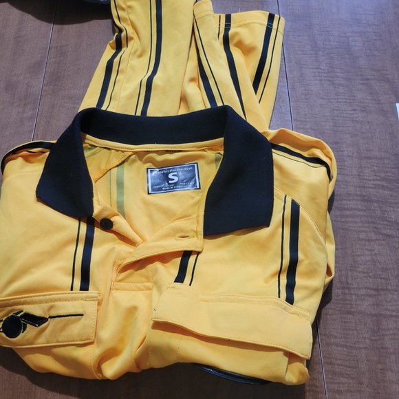 💜Referee Shirt Small Soccer The Whistle Line Brand - Picture 5 of 8